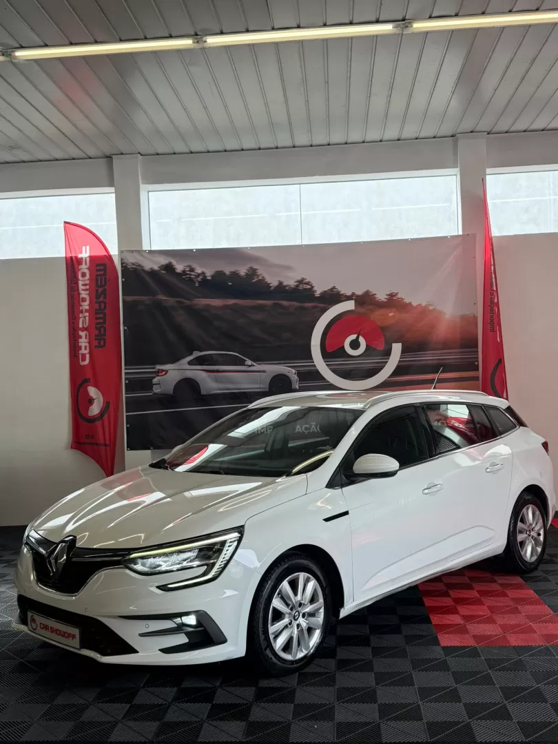 Renault Mégane 1.5 Blue dCi Bose Edition - foto 3