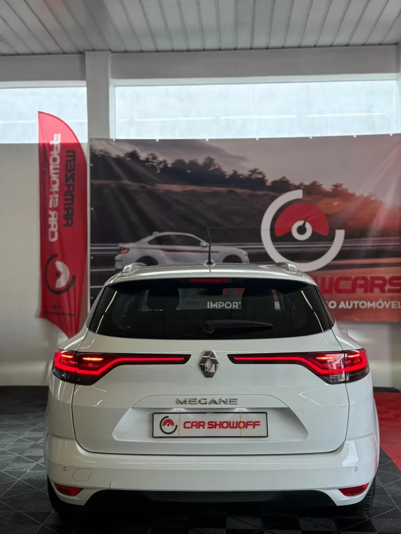 Renault Mégane 1.5 Blue dCi Bose Edition - foto 4