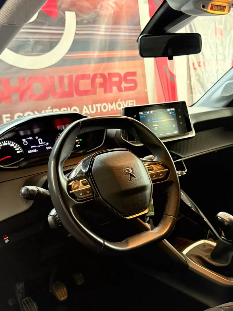 Peugeot 208 1.2 PureTech Style - foto 6