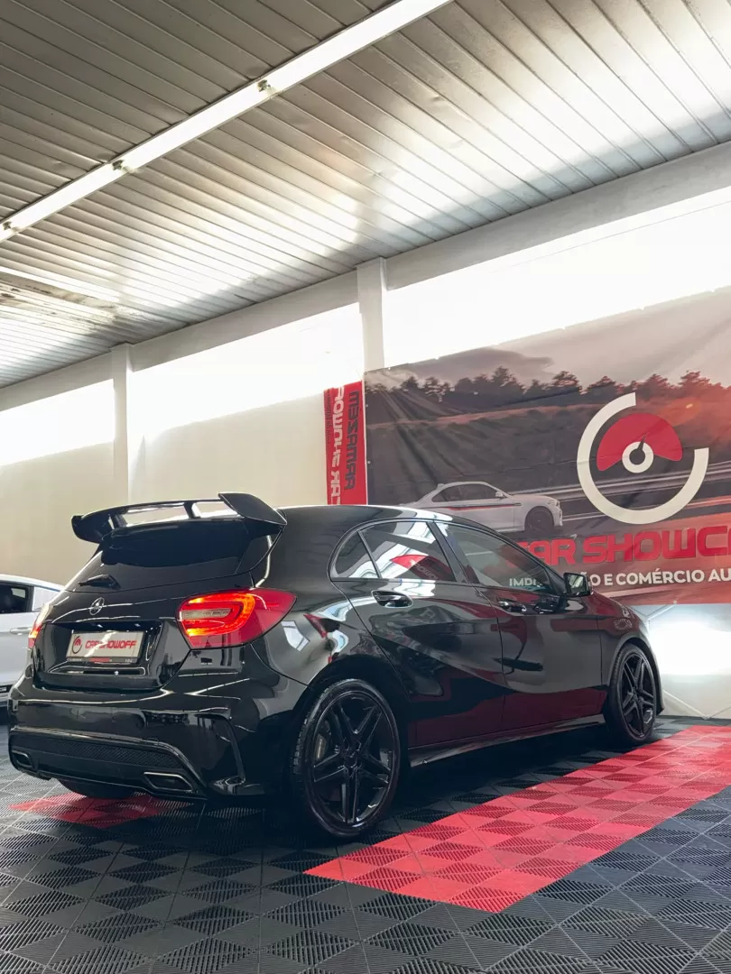 Mercedes-Benz A 45 AMG 4Matic Speedshift 7G-DCT - foto 5
