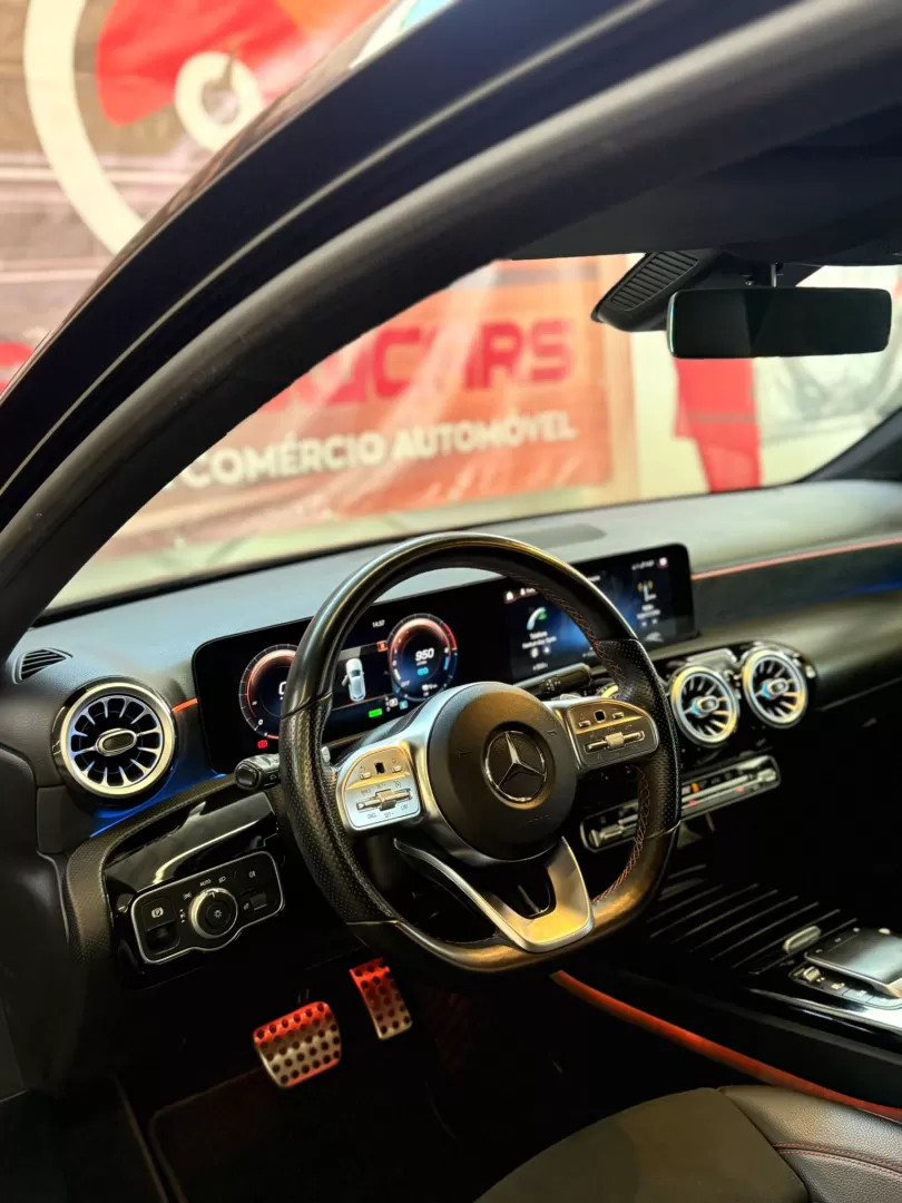 Mercedes-Benz A 250e AMG LINE - foto 6