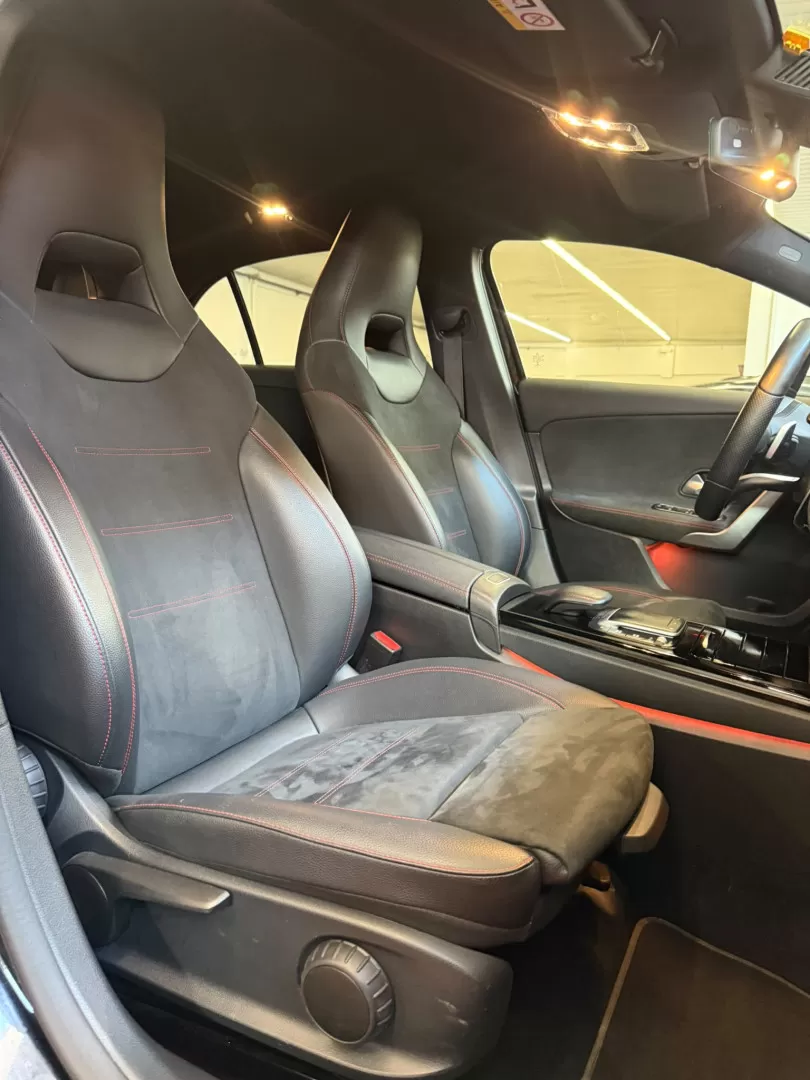 Mercedes-Benz A 250e AMG LINE - foto 8