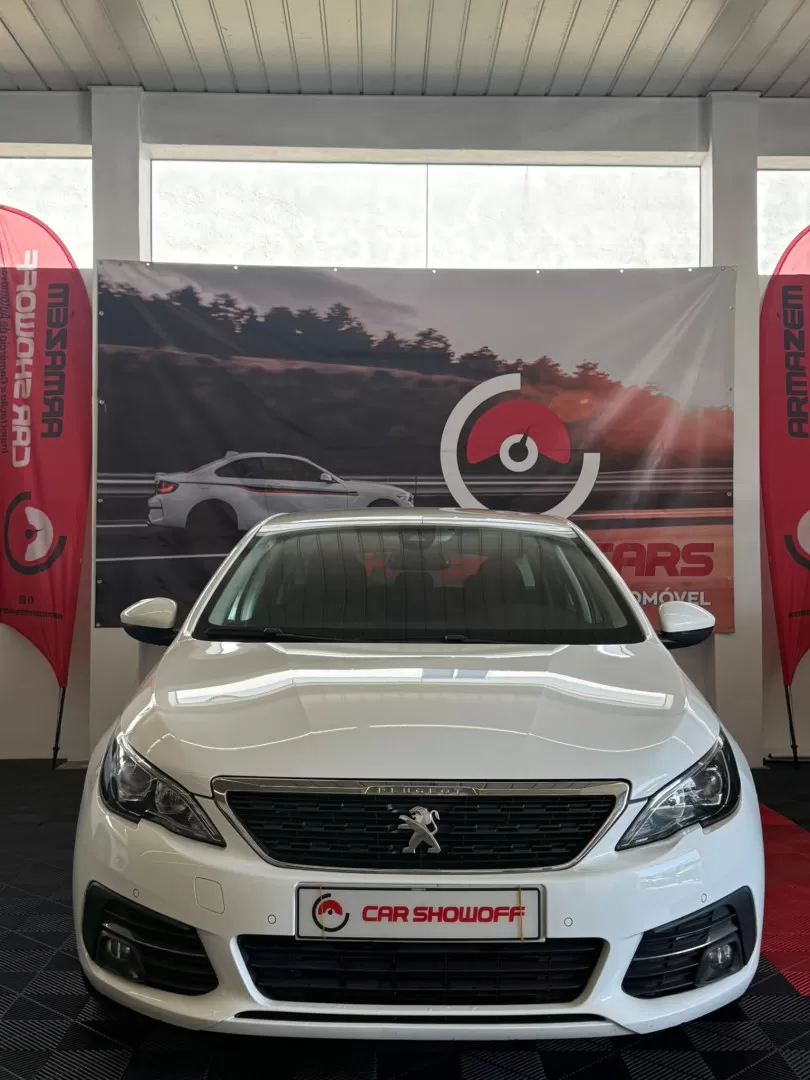 Peugeot 308 SW 1.2 PureTech Allure EAT8 - foto 2