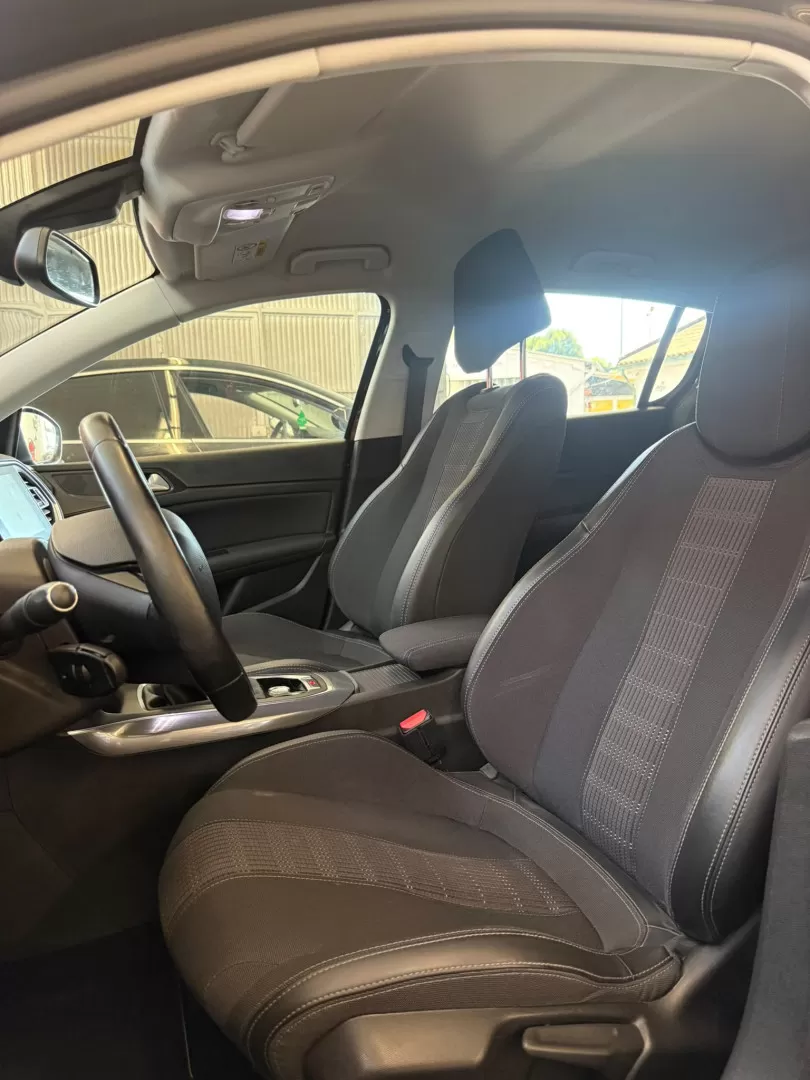 Peugeot 308 1.2 PureTech GT Pack - foto 7