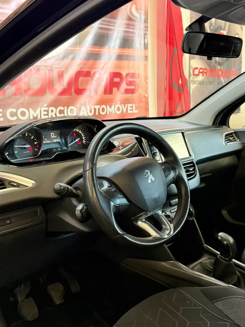 Peugeot 2008 1.2 PureTech Allure Pack - foto 5