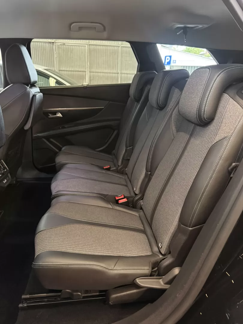 Peugeot 5008 1.2 PureTech Allure Pack EAT8 - foto 8