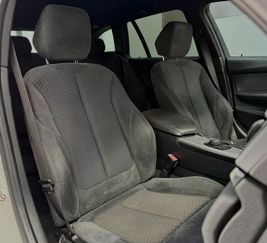 BMW 318 d Auto Pack M - foto 8