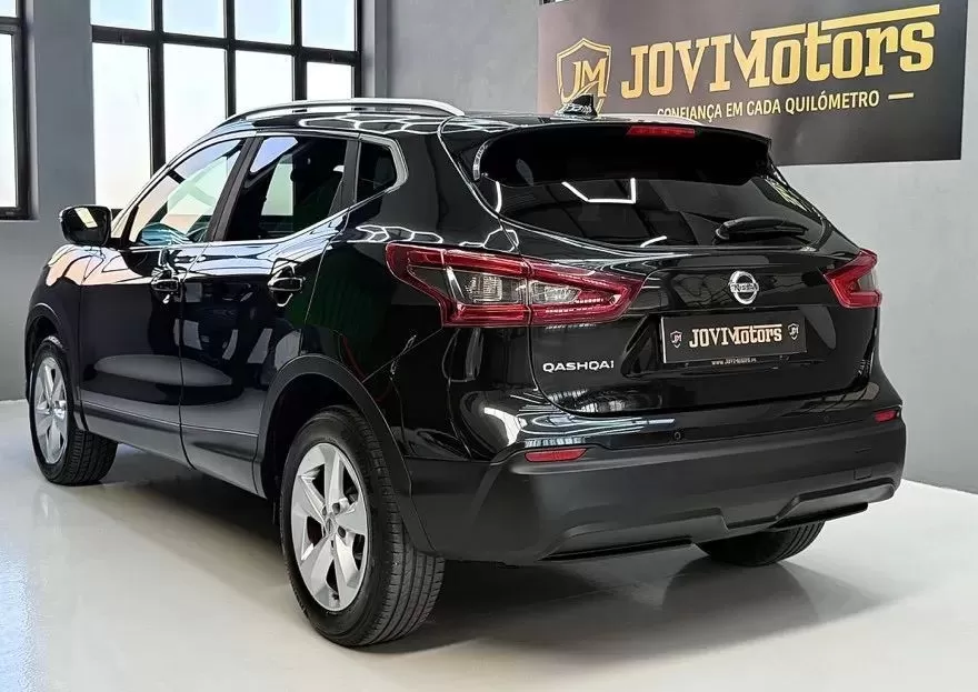 Nissan Qashqai 1.5 dCi N-Connecta - foto 4