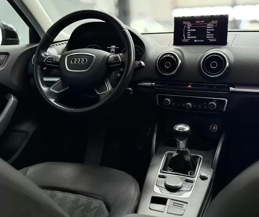Audi A3 Sportback 1.6 TDI - foto 7