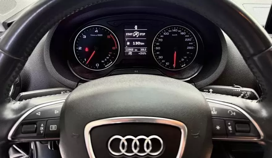 Audi A3 Sportback 1.6 TDI - foto 8