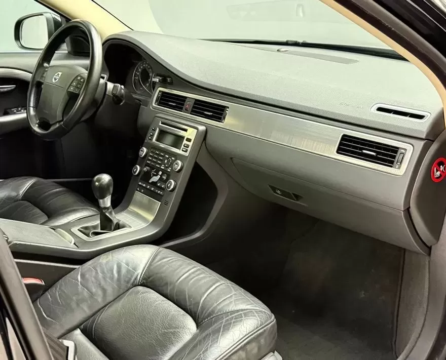 Volvo S80 2.0 D Momentum - foto 8