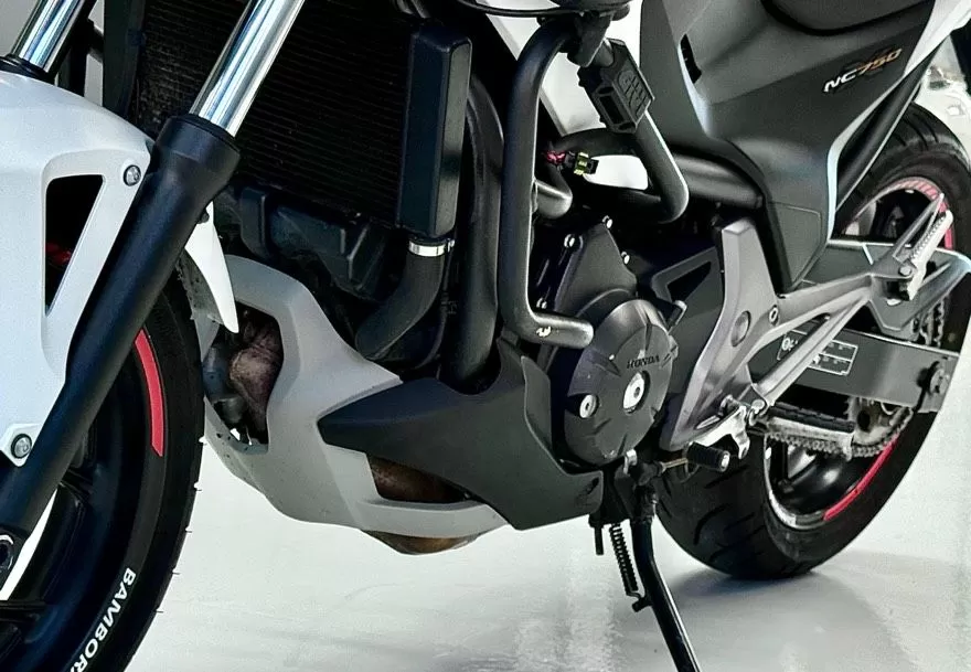 Honda NC750X XA - foto 6