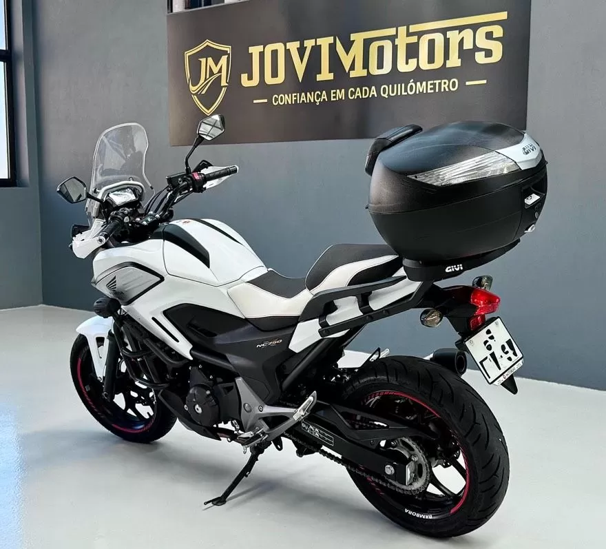 Honda NC750X XA - foto 8