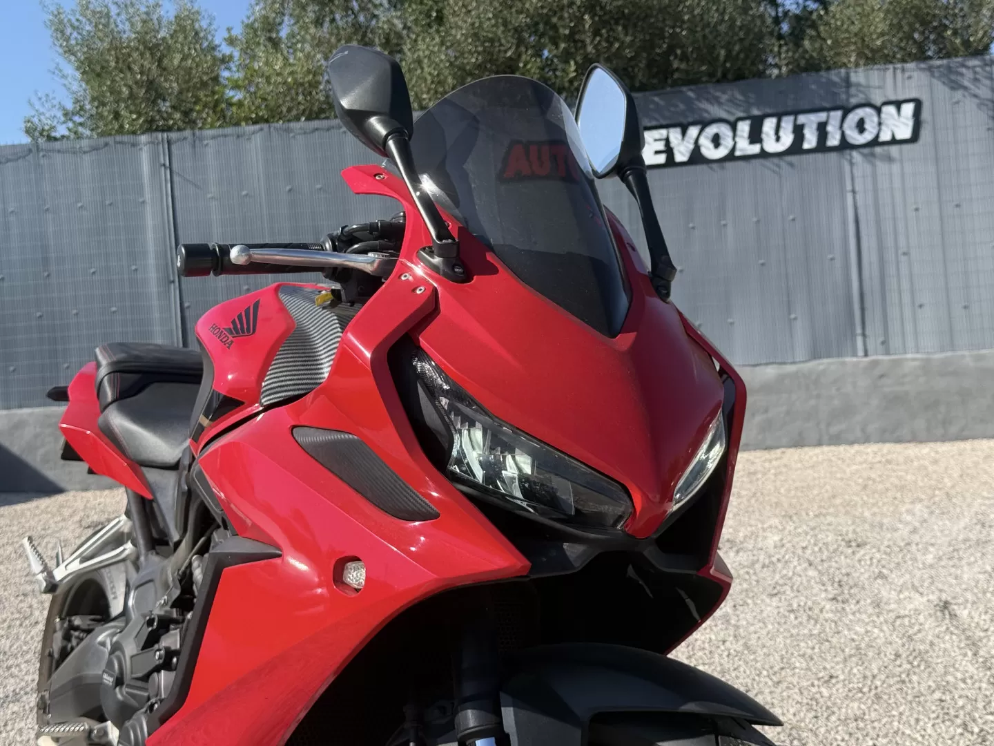 Honda CBR 650R - foto 3