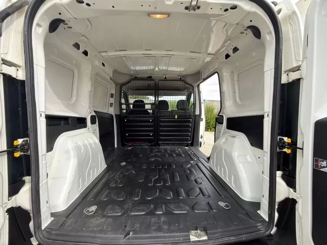 Fiat  DOBLO MULTIJET COM IVA 3Lug - foto 2