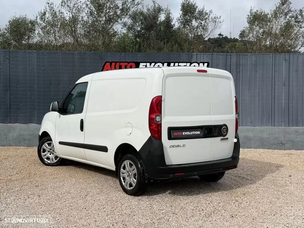 Fiat  DOBLO MULTIJET COM IVA 3Lug - foto 3