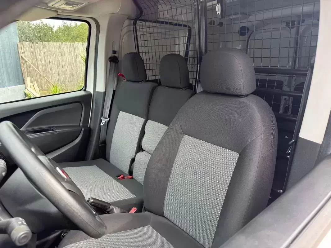 Fiat  DOBLO MULTIJET COM IVA 3Lug - foto 6