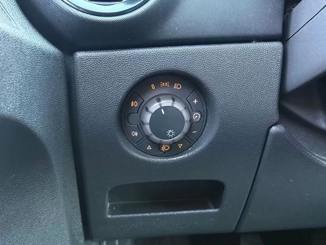 Opel  Corsa van Ac 1.3 cdti - foto 3