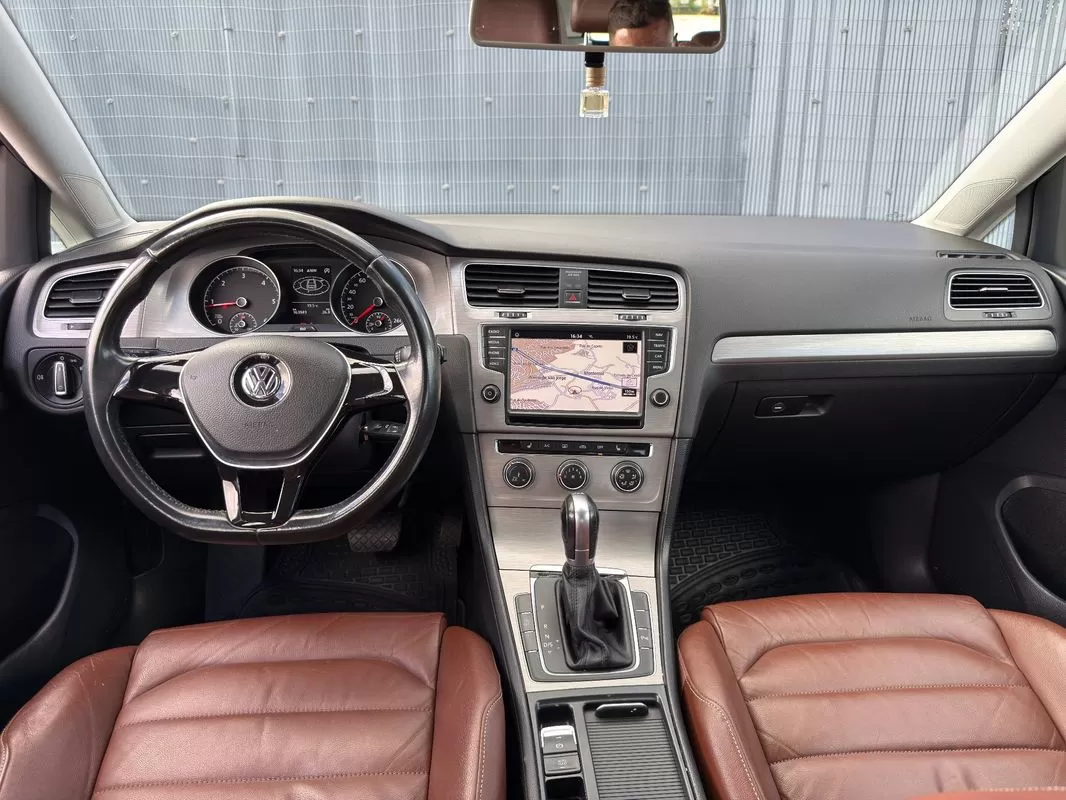 VW Golf  1 6 Tdi Bluemotion Dsg Trendline - foto 7