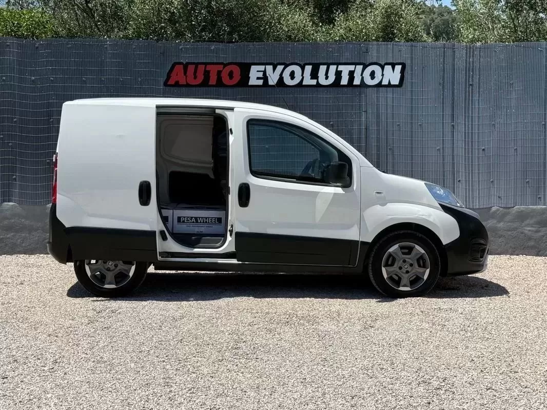 Fiat  FIORINO 1.3 M-Jet c/Iva AC Navegação - foto 4