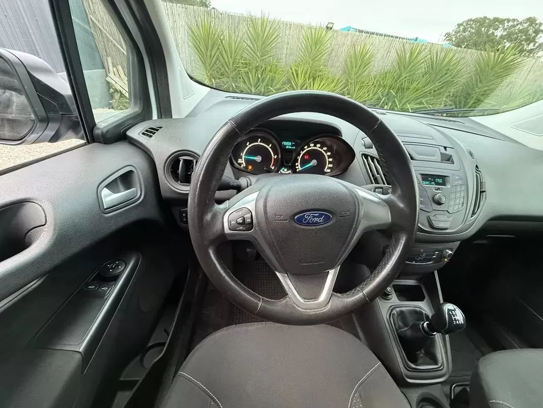 Ford  TRANSIT COURIER 1.5TDCI C/ IVA - foto 5