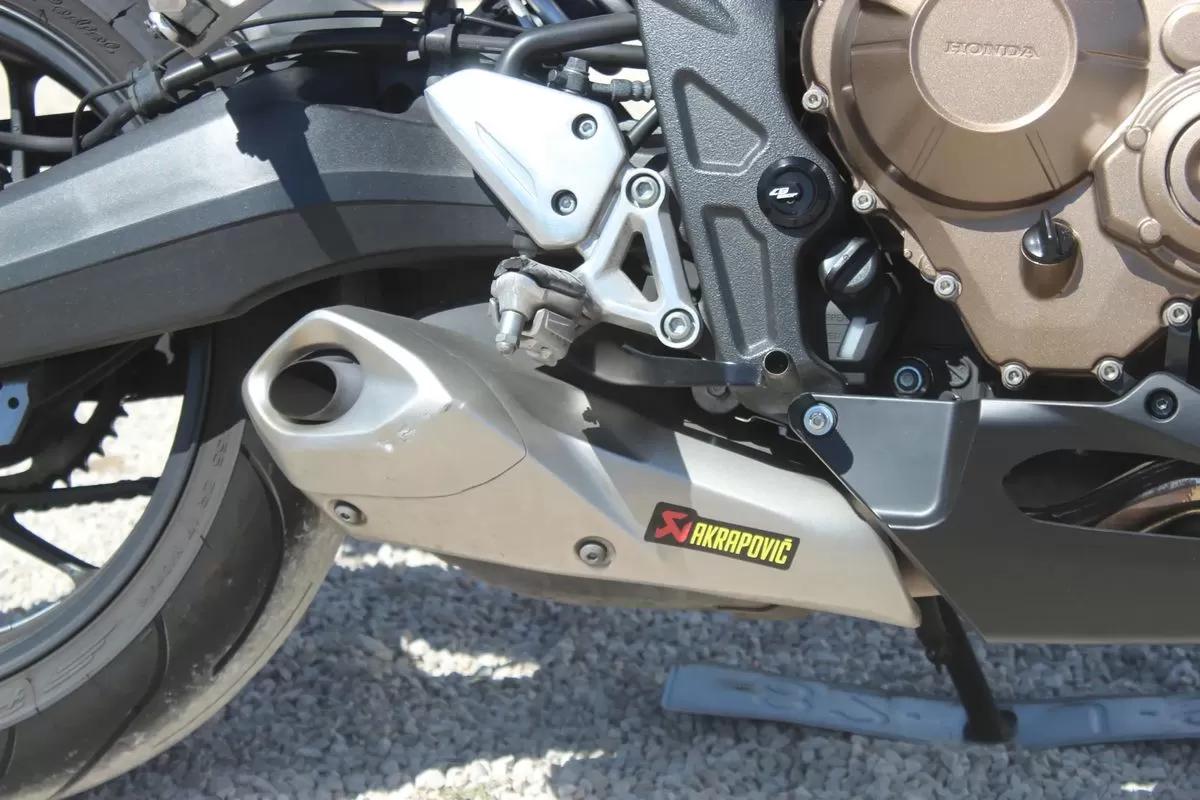 Honda CB 650 FA OFERTA TOP CASE FAZEMOS FINANCIAMENTO - foto 6