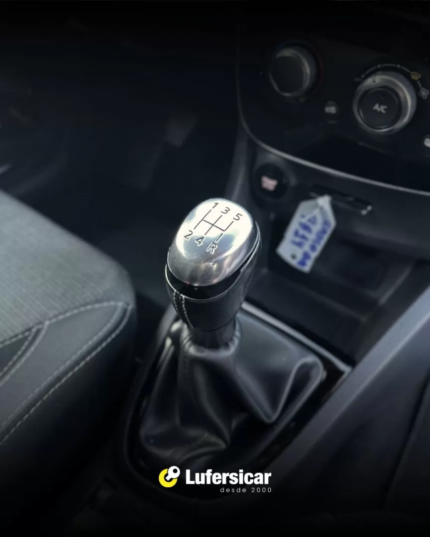 Renault Clio 1.5 dCi - foto 8