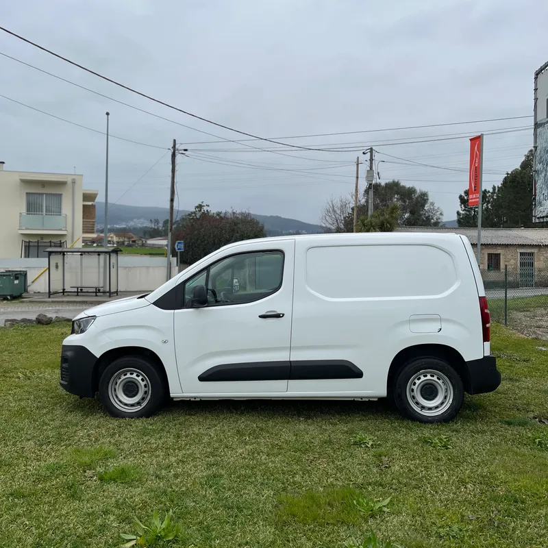 Peugeot  Partner - foto 2