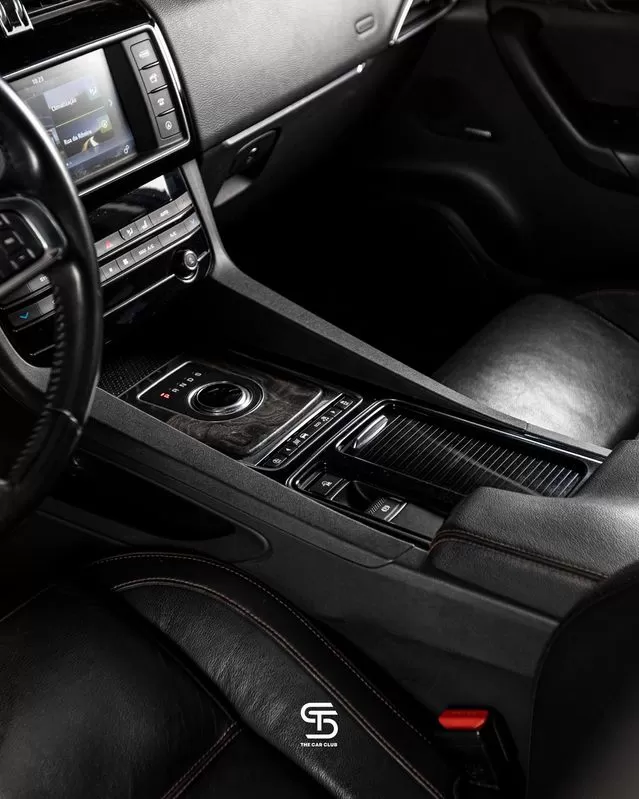 Jaguar F-Pace  20d Aut Prestige - foto 7