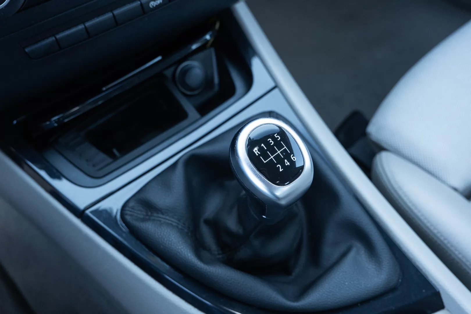 BMW 118 d Coupe - foto 8
