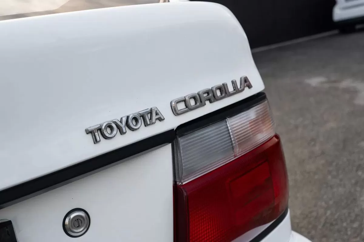 Toyota  Corolla - foto 6