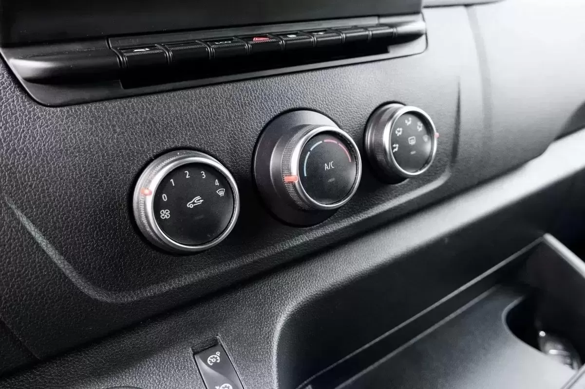 Renault  Master - foto 7