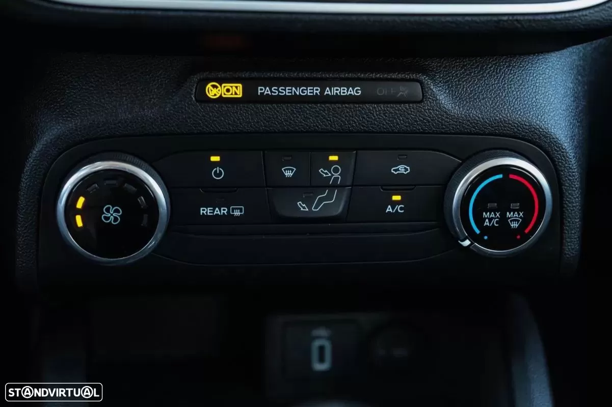 Ford  Focus - foto 3