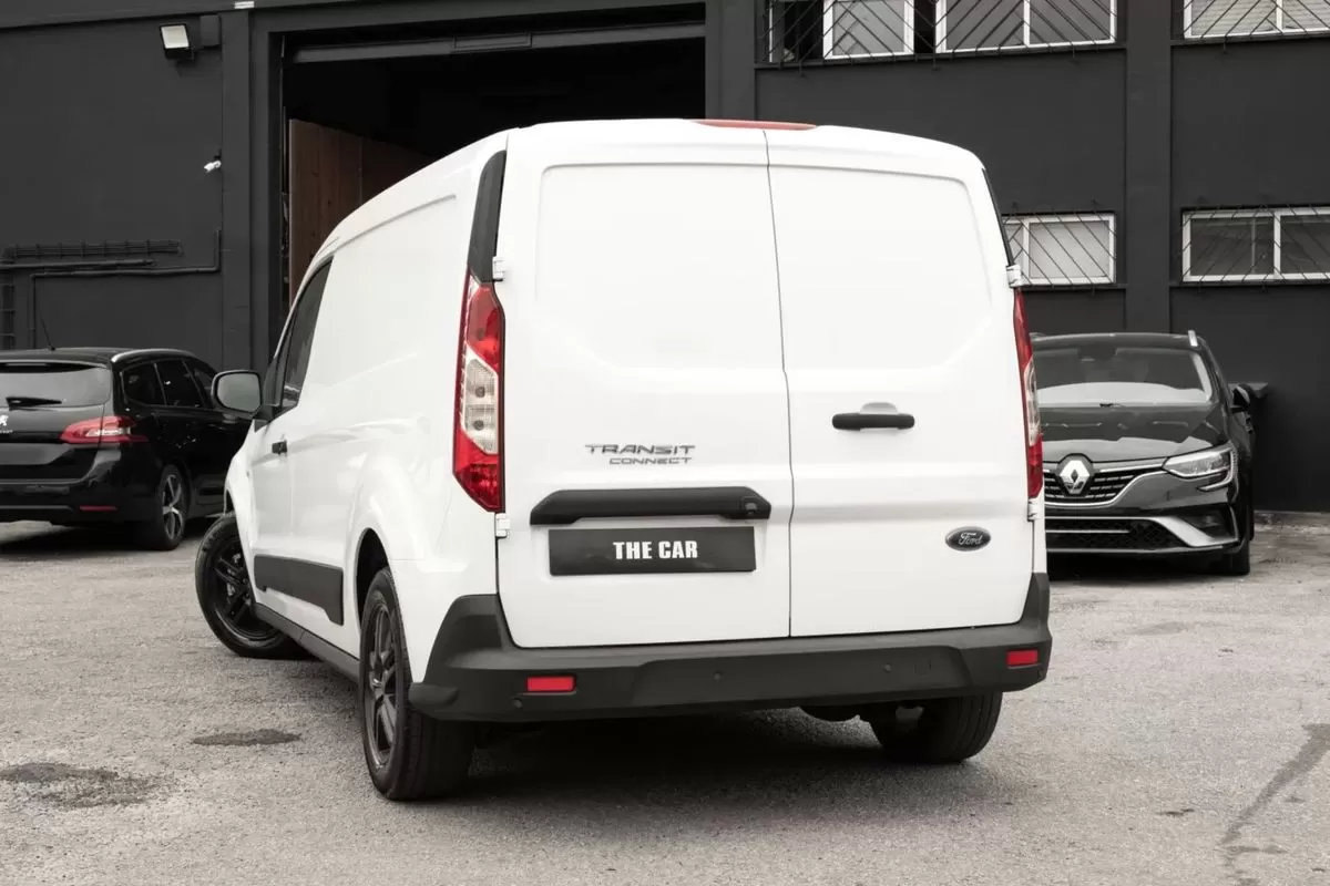 Ford  Transit Connect Longa - foto 4