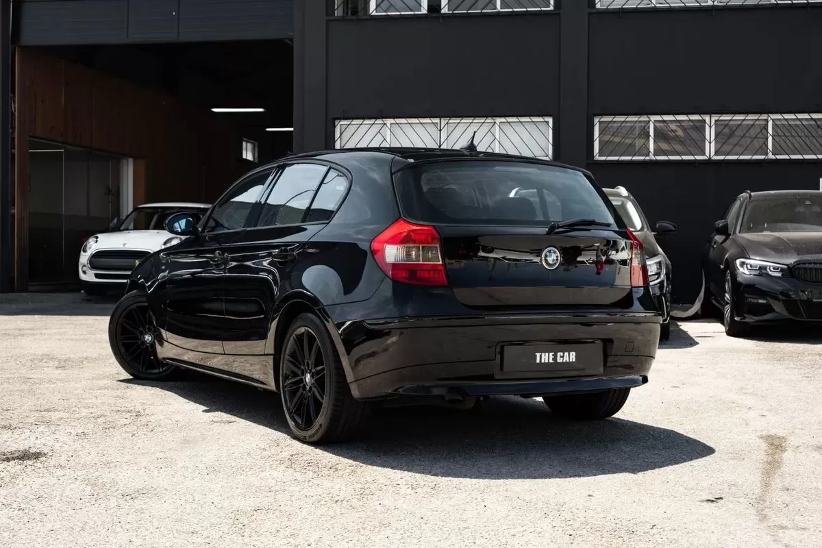 BMW 118 d - foto 2