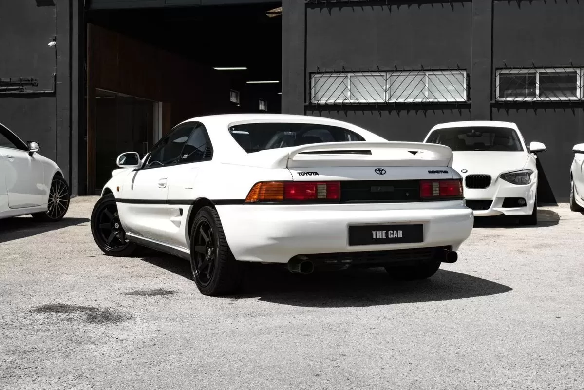 Toyota MR2 2.0 - foto 6