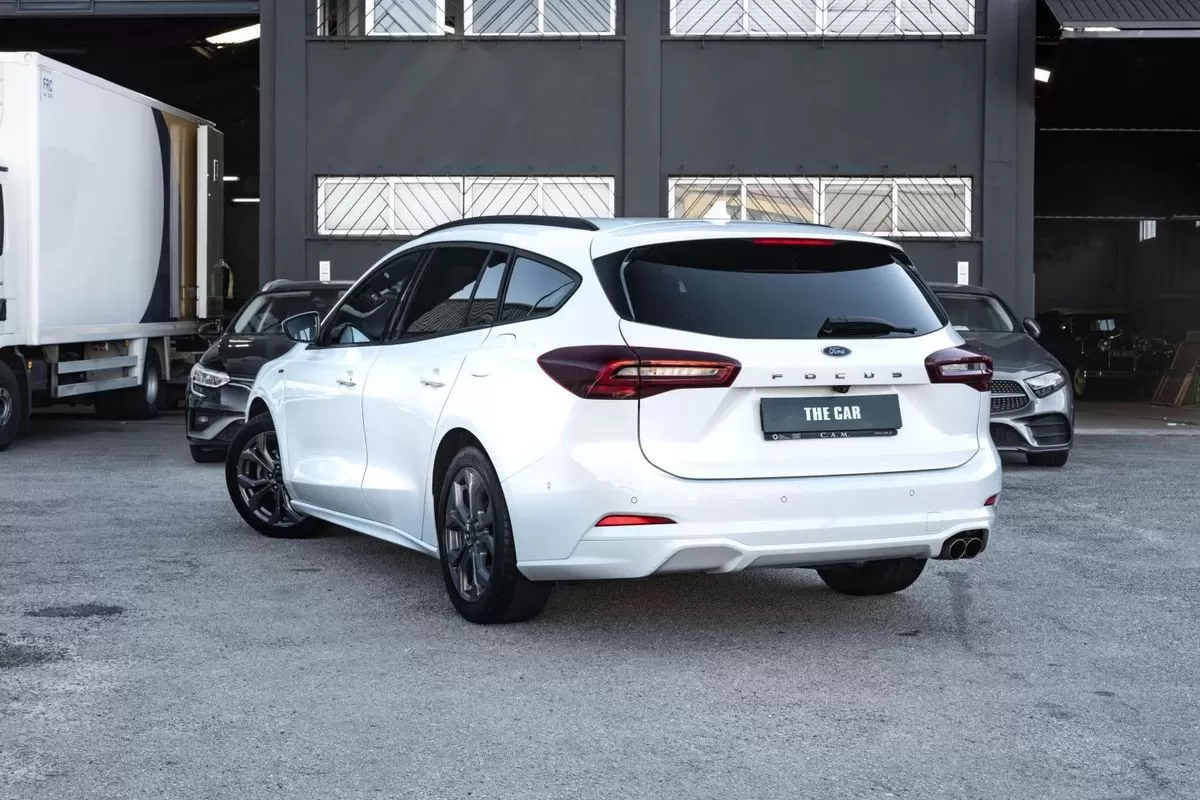 Ford Focus SW 1.5 TDCi EcoBlue ST-Line - foto 7