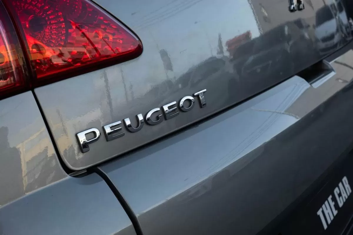 Peugeot 3008 1.6 HDi Allure - foto 7