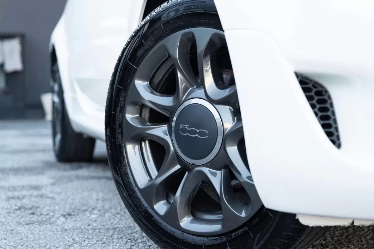 Fiat 500 1.0 Hybrid Connect - foto 4