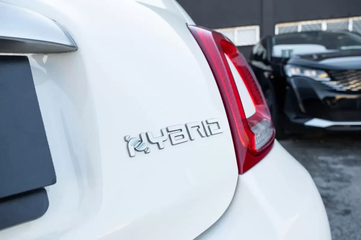 Fiat 500 1.0 Hybrid Connect - foto 6