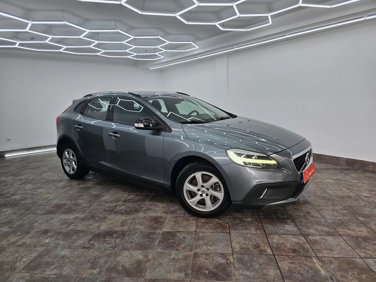 Volvo V40 Cross Country 2.0 D3 Momentum - foto 5