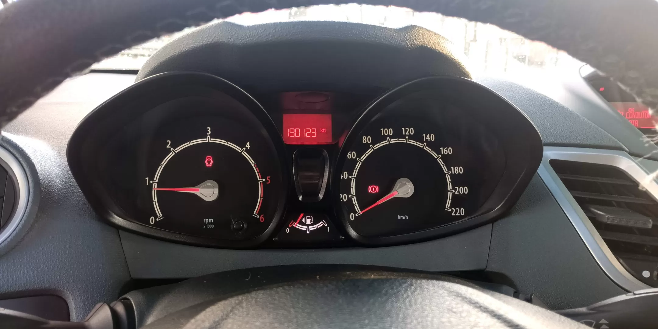 Ford Fiesta 1.4 TDCI Trend - foto 7