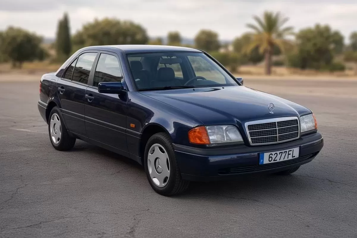 Mercedes-Benz C 180 Elegance - foto 4