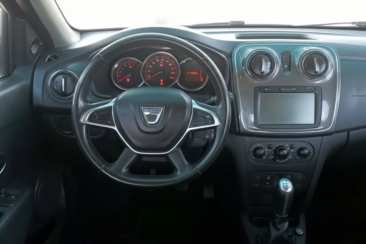 Dacia Sandero 1.0 SCe Comfort - foto 8