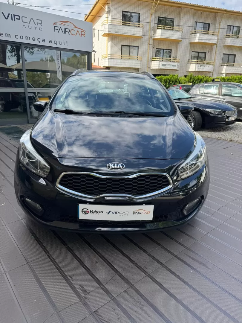 Kia Ceed SW 1.6 GDI Vision - foto 2