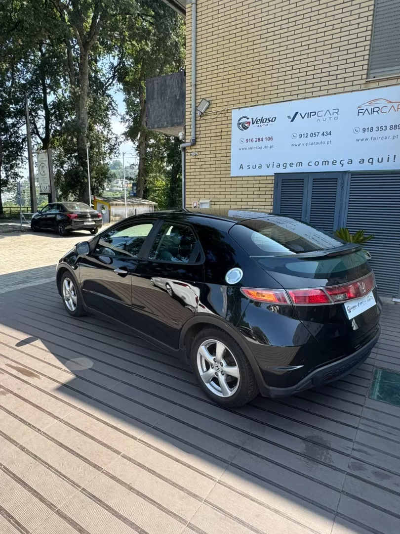 Honda Civic 1.4 Sport - foto 3