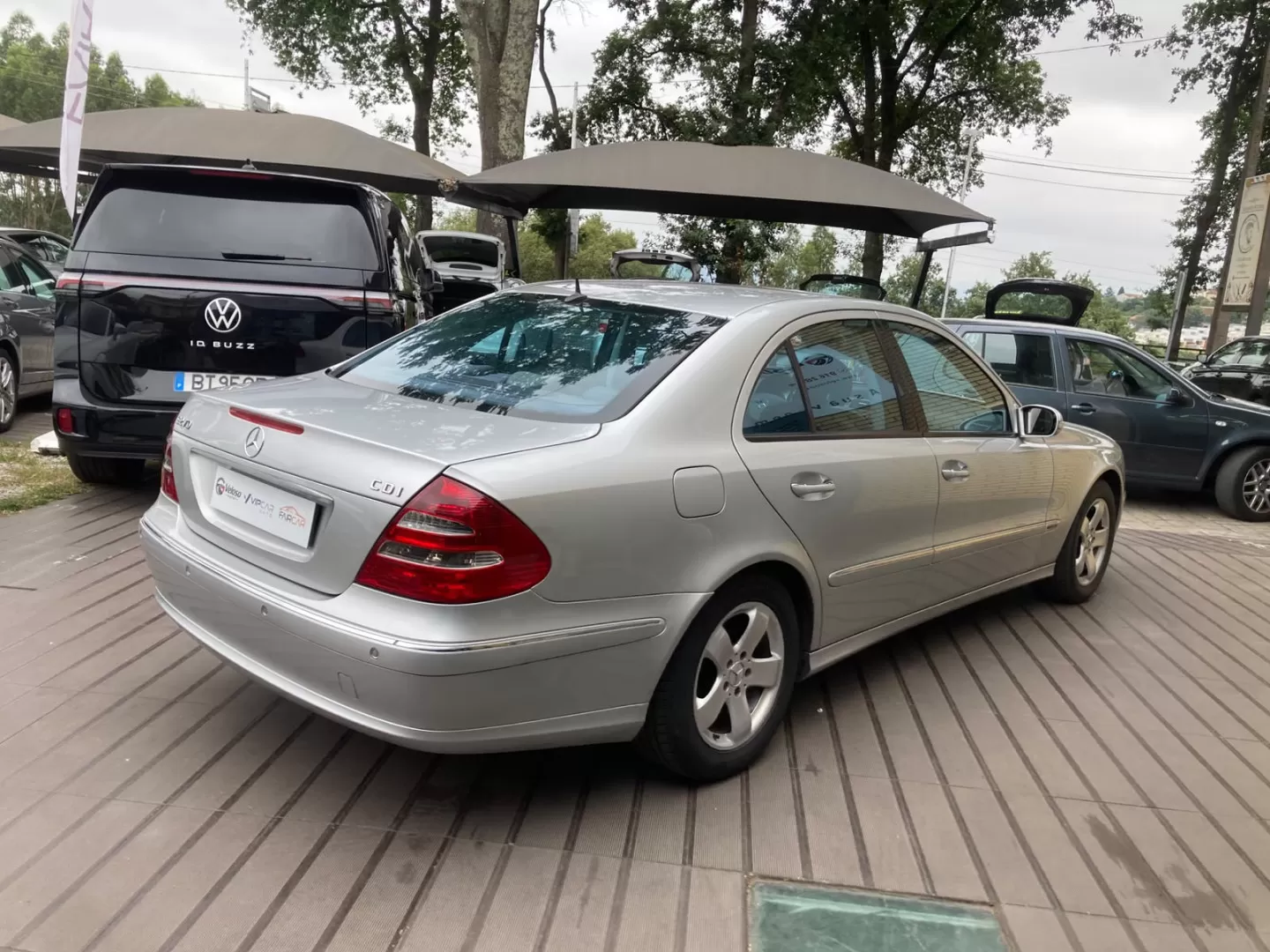 Mercedes-Benz E 270 CDi Avantgarde - foto 5