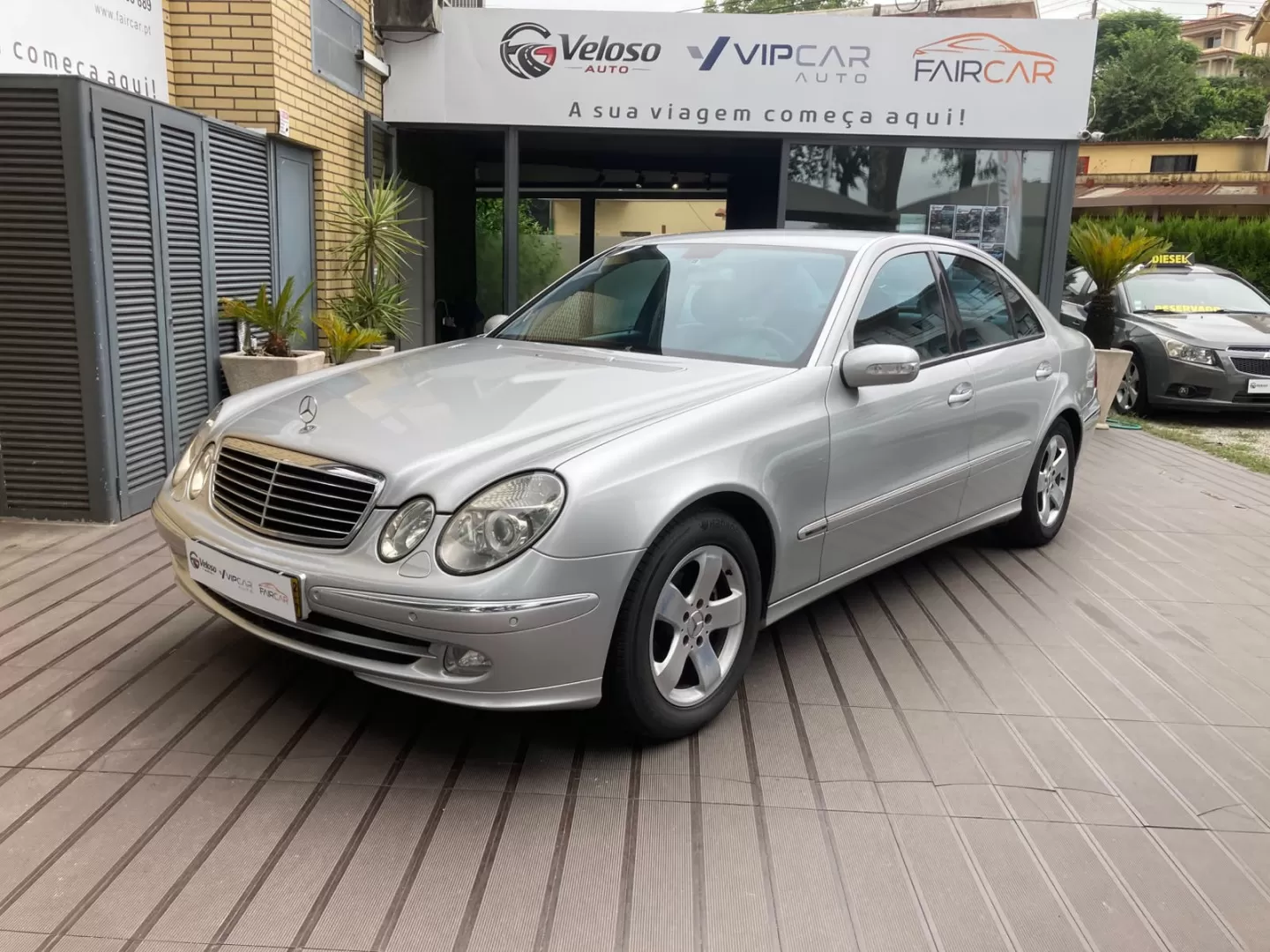 Mercedes-Benz E 270 CDi Avantgarde - foto 6