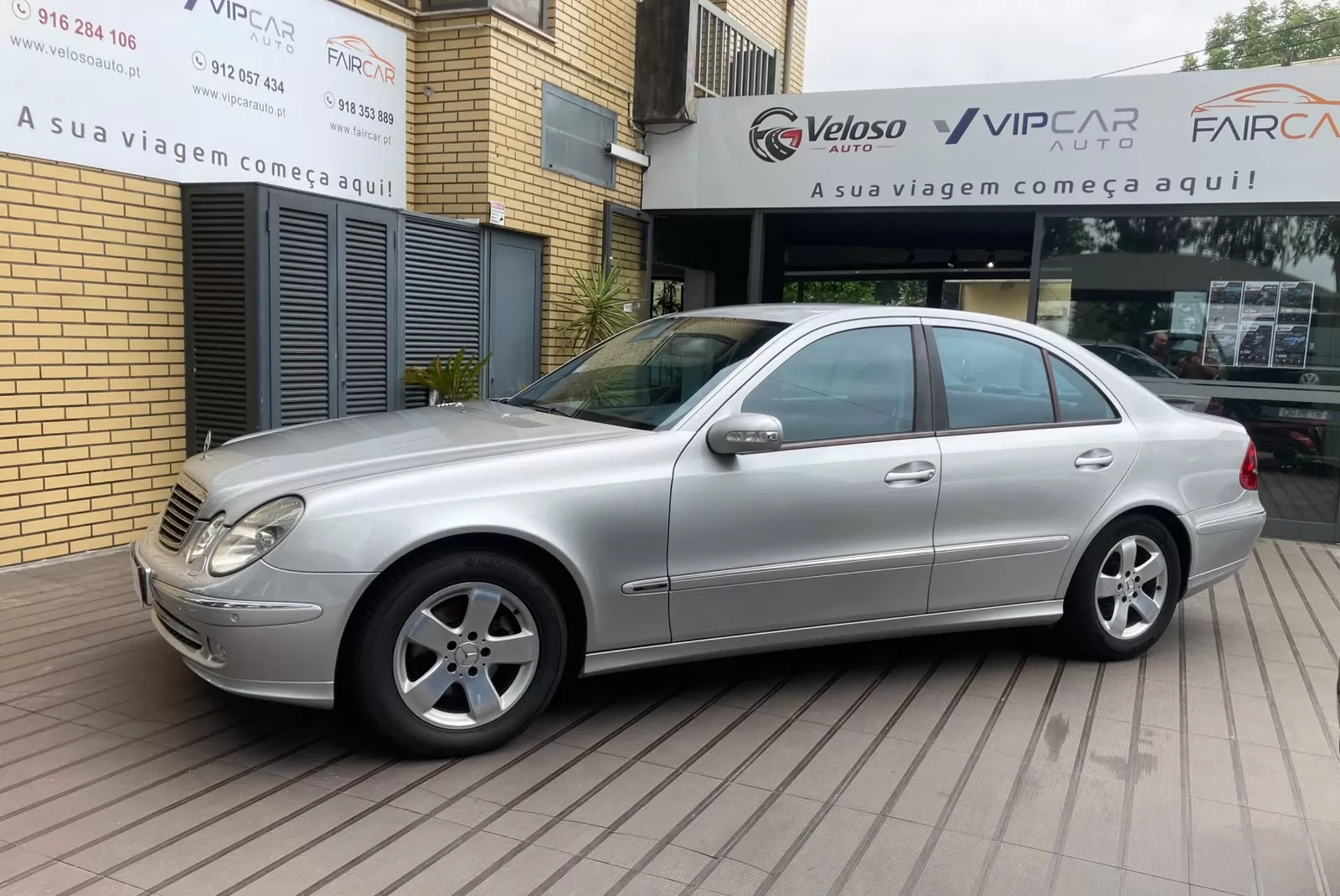 Mercedes-Benz E 270 CDi Avantgarde - foto 8