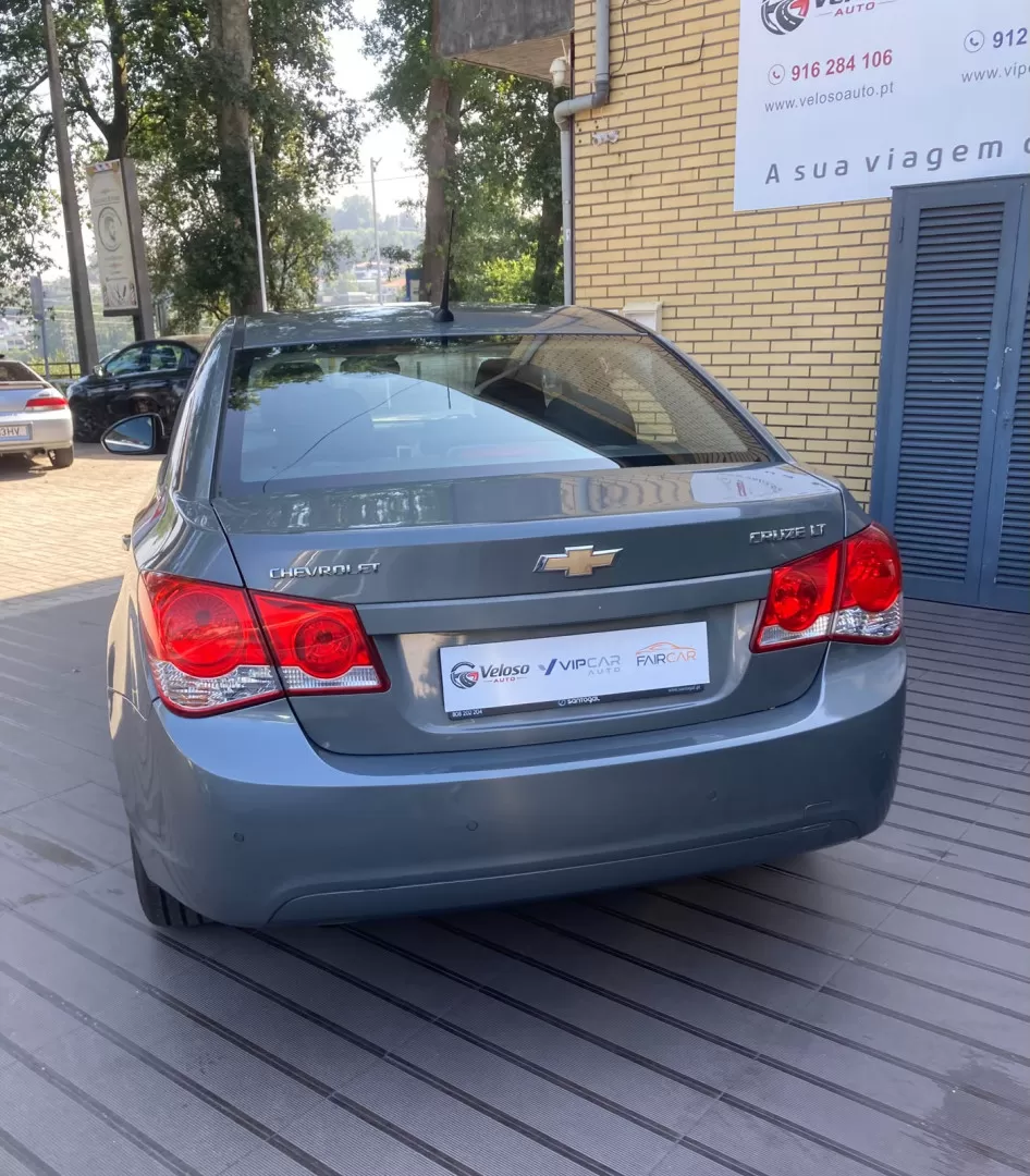 Chevrolet Cruze 1.6 LS - foto 7